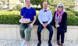 إيران تستدعي السفير الأسترالي بعد منشور "يدعم المثلية"